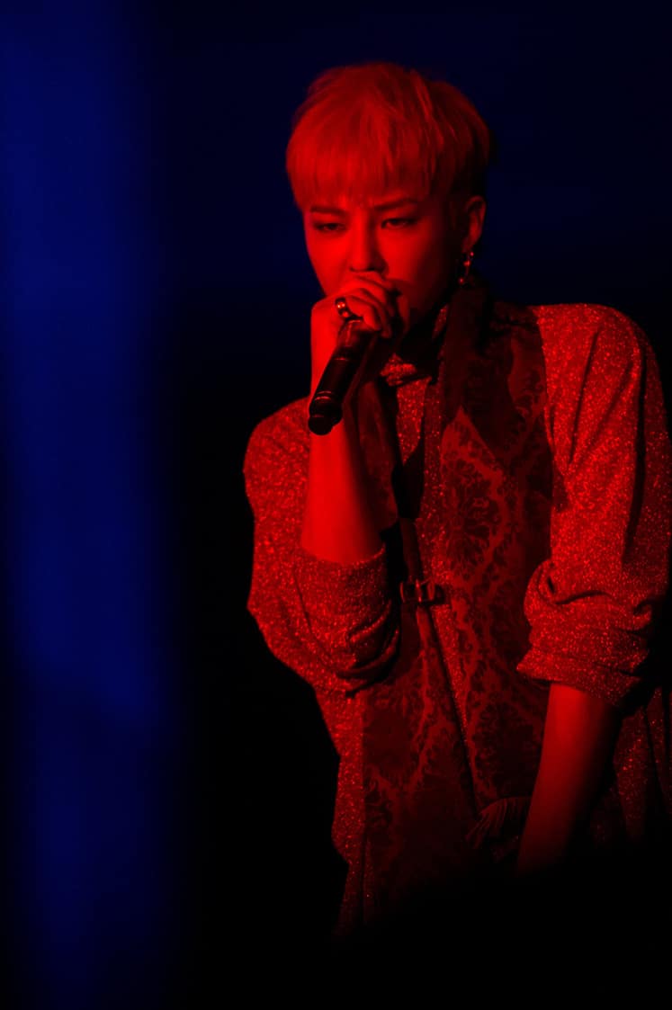 G-DRAGON Europe Tour Act III M.O.T.T.E